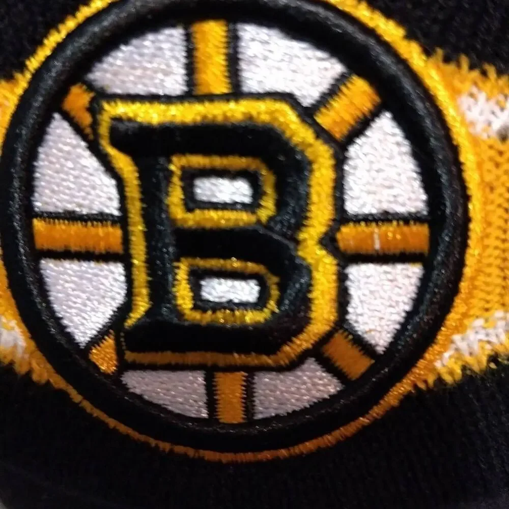 Boston Bruins Beanie by Top of the World Black and Gold Winter Must Have.